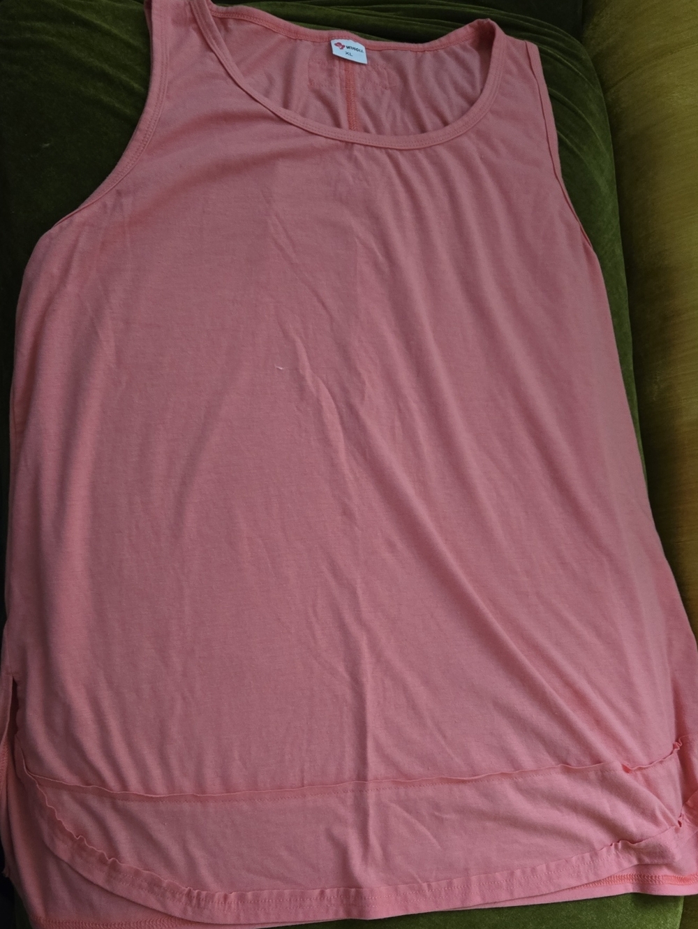 Women's Scoop Neck Tank Top - Pink